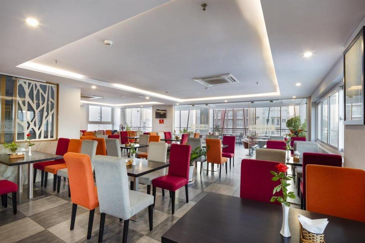 Maple Leaf Hotel & Apartment Nha Trang Esterno foto