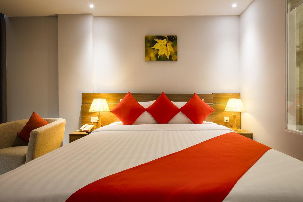 Maple Leaf Hotel & Apartment Nha Trang Esterno foto