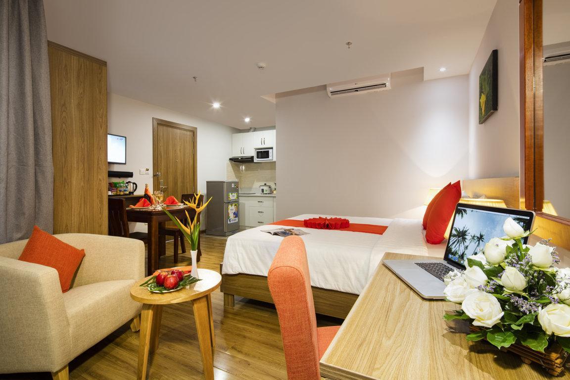 Maple Leaf Hotel & Apartment Nha Trang Esterno foto