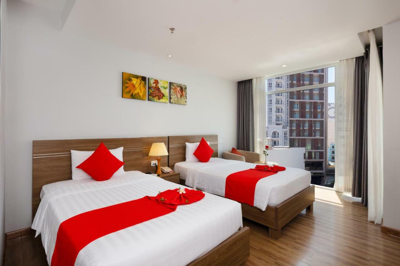 Maple Leaf Hotel & Apartment Nha Trang Esterno foto